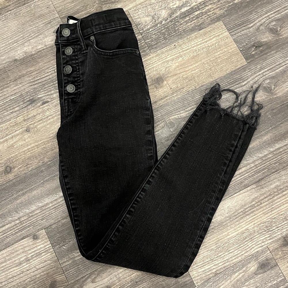 Madewell 9” High Rise Skinny Distressed Black Jeans